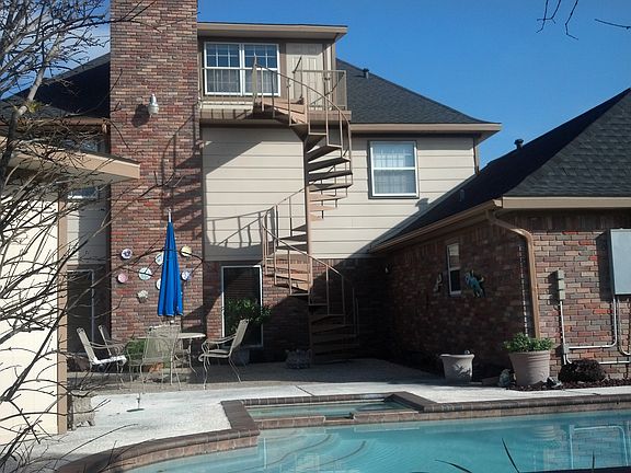 5th image of 518 Longview Dr