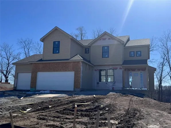 1961 Longview Dr, Liberty, MO 64068