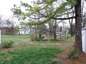 2nd image of 1633 Richmond Dr