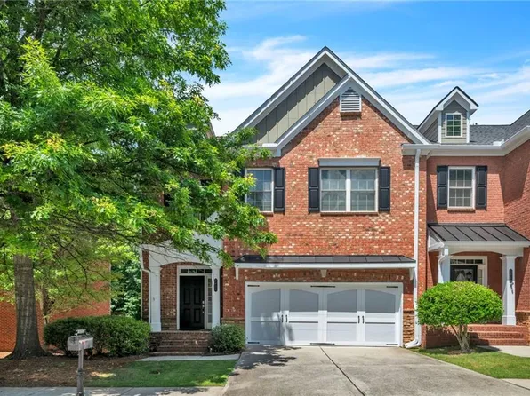 3453 Kiveton Dr, Peachtree Corners, GA 30092