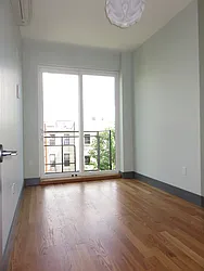 Rented by Rennit Inc.