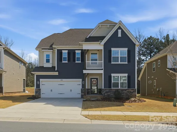 4044 Whipcord Dr, Waxhaw, NC 28173