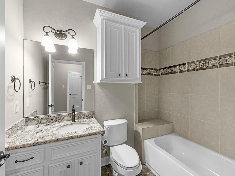 2034 Que Manor Dr — Photo 24