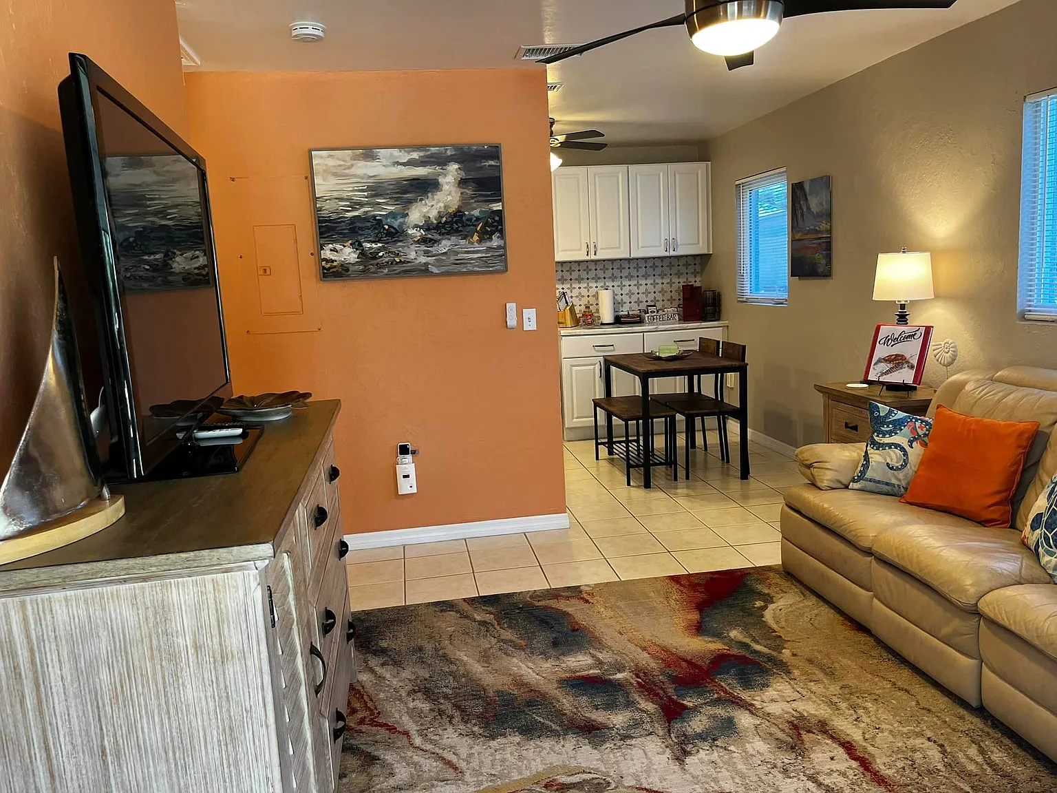2 bed, 672 sqft, $1,790 — Photo 1