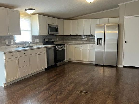 5th image of 103 Paula Ln