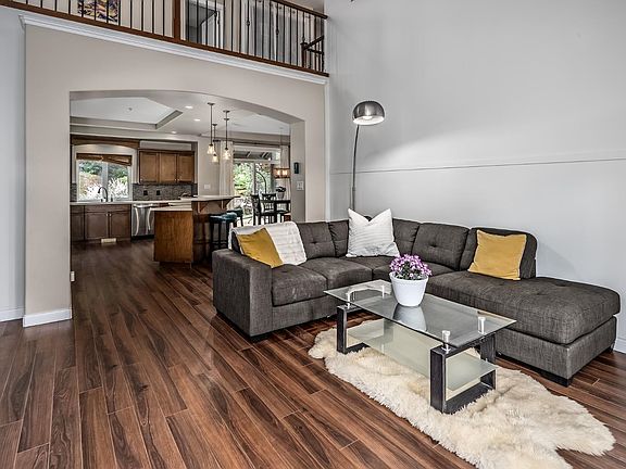 5th image of 22938 Vista Ridge Dr
