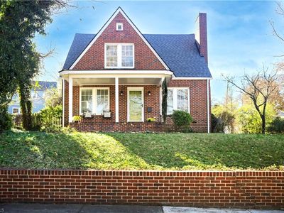 1805 W Friendly Ave, Greensboro, NC, 27403