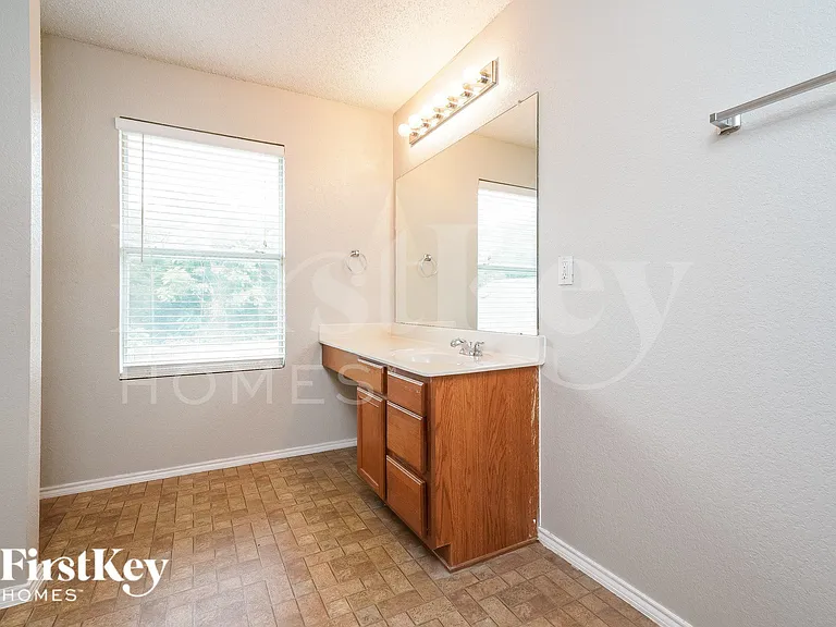 3356 Mojave Dr — Photo 13