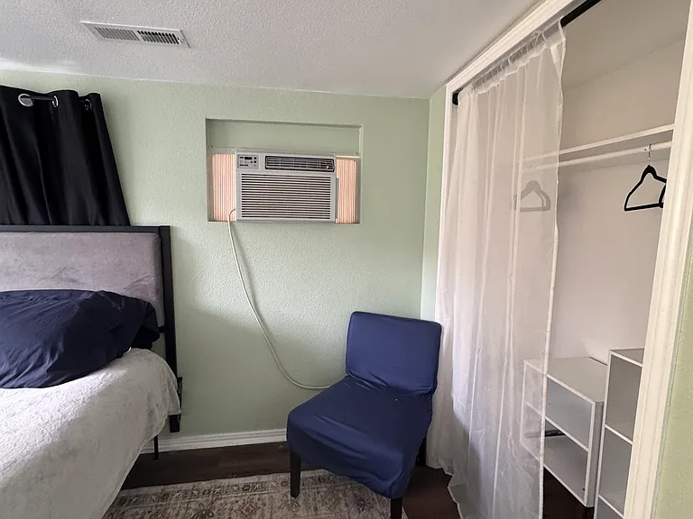 3305 N Cook St #B — Photo 7