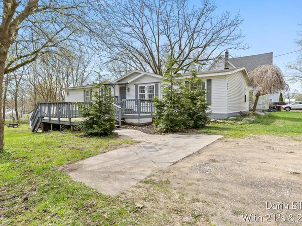 633 E Main St, Ionia, MI 48846