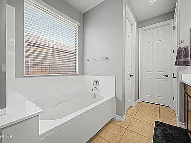 4 S Washington St — Photo 14