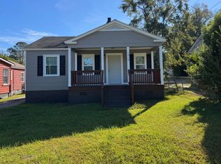 1318 N Dawson St, Thomasville, GA 31792