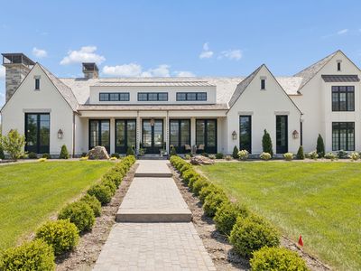 82 Lawndale Ct, Frankfort, IL, 60423