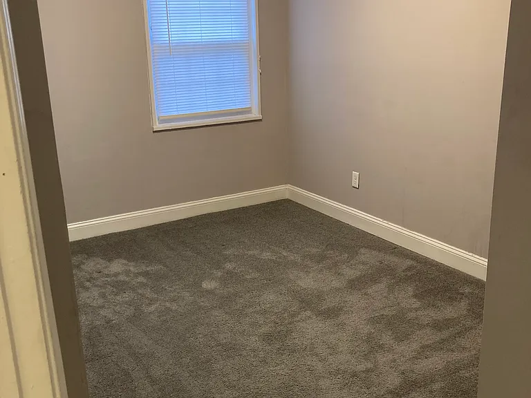 2305 Farrington Ave #303 — Photo 13
