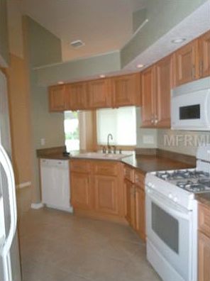 4th image of 1904 Glen Lakes Cir N