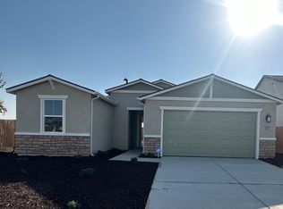 6725 Wind Wolfs Ln, Bakersfield, CA 93313