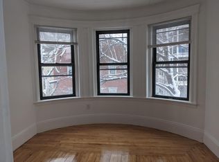 171 Auburn St #6, Cambridge, MA 02139
