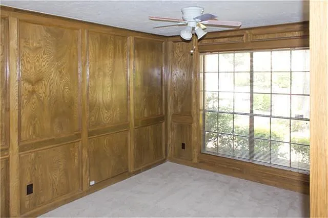 10010 Sagegreen Dr — Photo 16