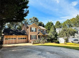 2814 Treehouse Ct, Lawrenceville, GA 30044