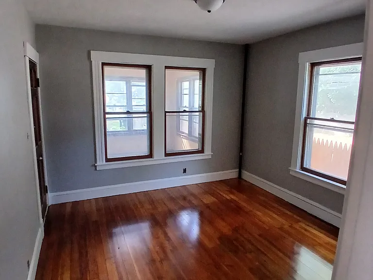 312 Main St #1 — Photo 7