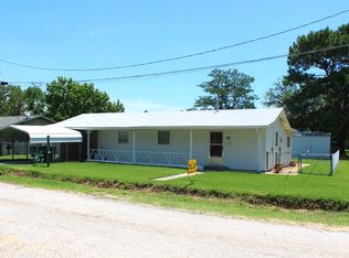 533 S Carruth St, De Leon, TX 76444