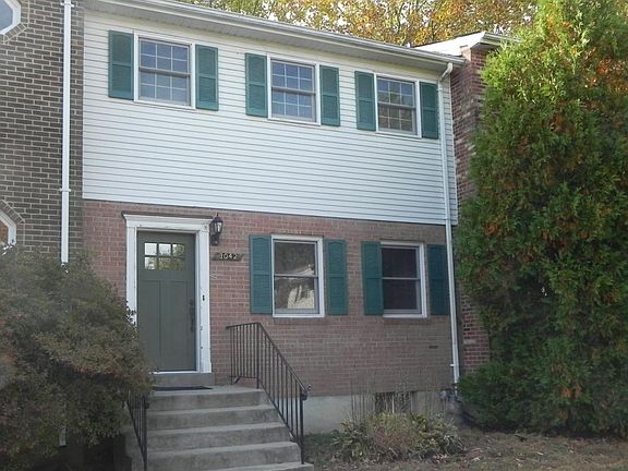 5th image of 3042 Winter Pine Ct