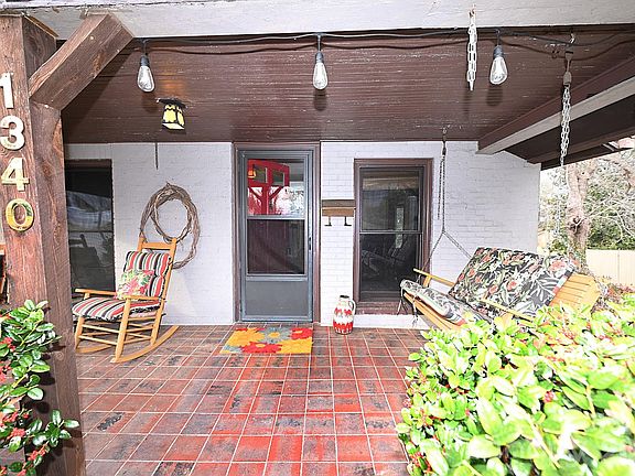 3rd image of 1340 1st Avenue Pl NW