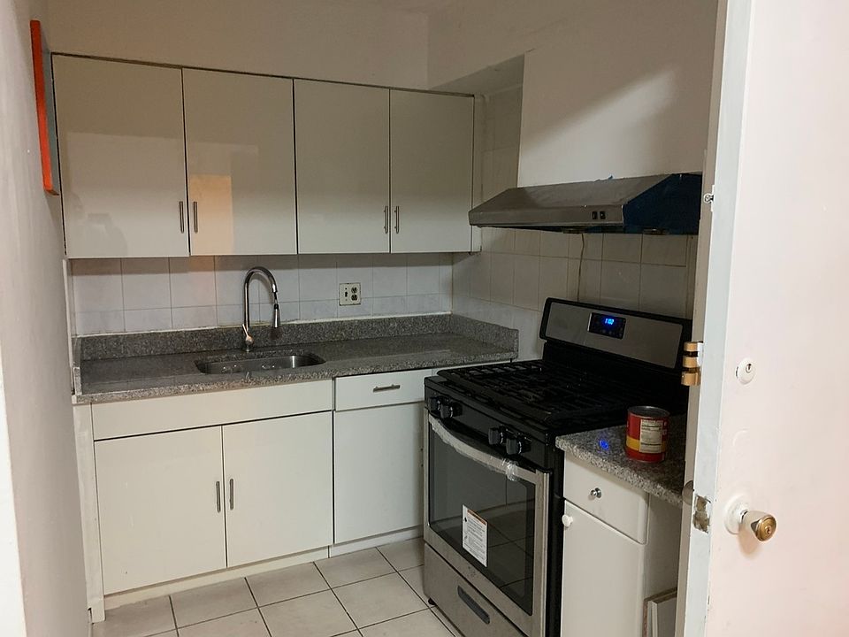 1st image of 94-20 55th Ave Floor 1