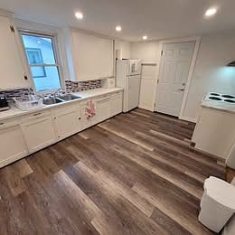 3rd image of 62 Ontario St