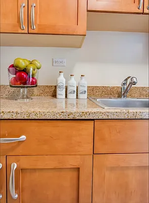 Rented by Compass | media 31