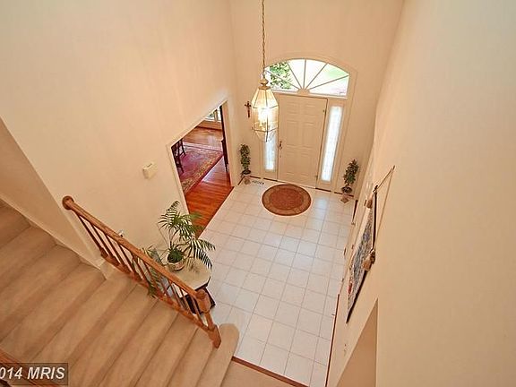 2nd image of 15567 Pebblebrook Dr