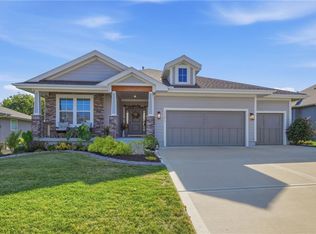 11653 S Barker Rd, Olathe, KS 66061