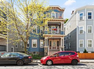 8 Taft St APT 1, Dorchester, MA 02125