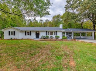 2300 Vienna Dozier Rd, Pfafftown, NC 27040