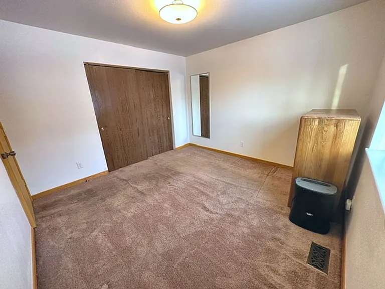 1822 Bellevue Loop — Photo 4