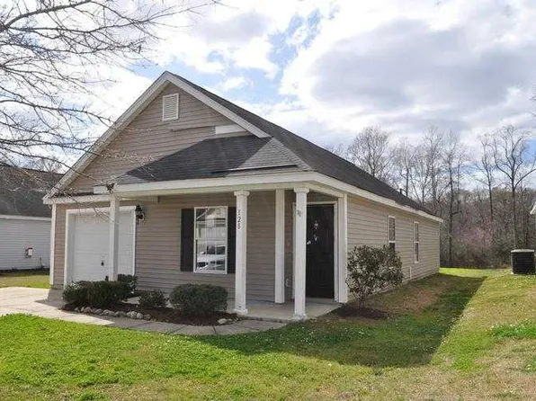 128 Destin St, Summerville, SC 29483