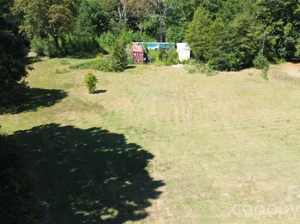 1466 King Rd, York, SC 29745