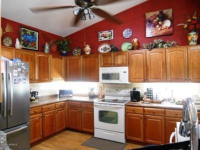 4th image of 2476 E Durango Dr