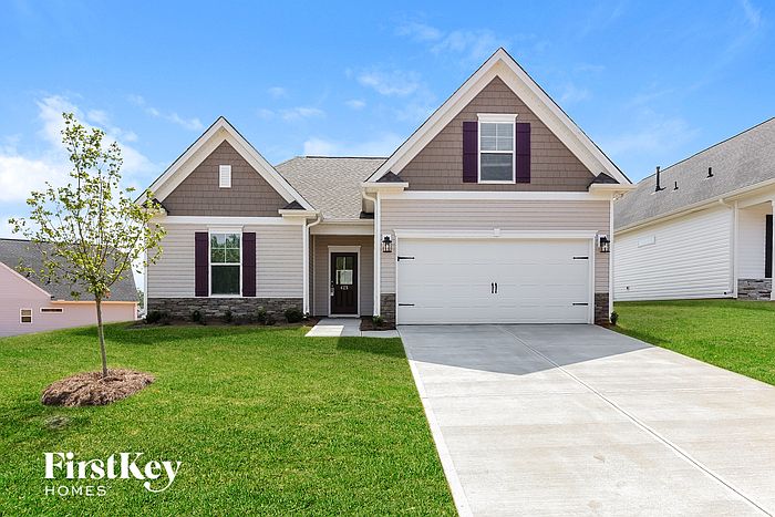 1st image of 425 Stonefence Dr