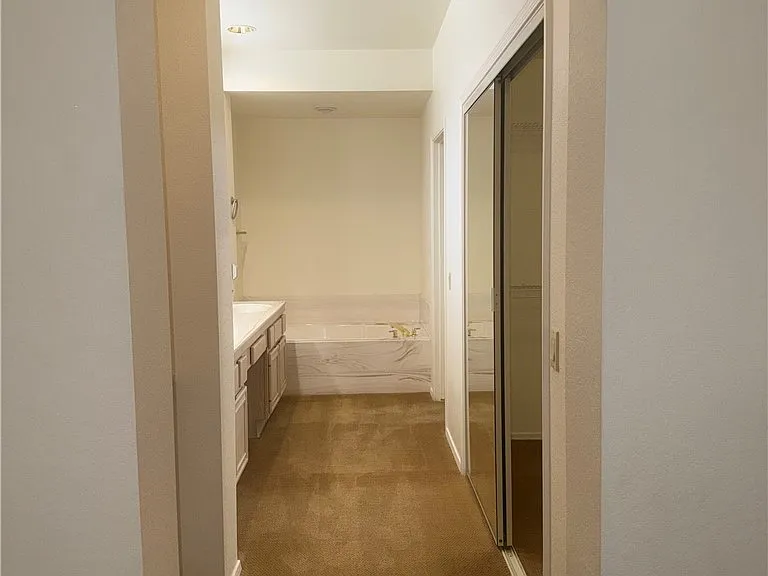 8900 Kingsmill Dr — Photo 41