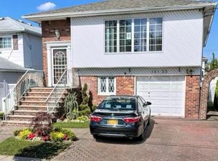 16135 90th St, Howard Beach, NY 11414
