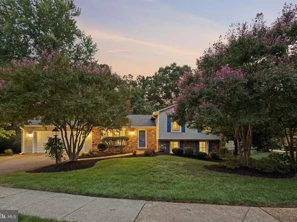 8400 Finlay Ct, Springfield, VA 22153