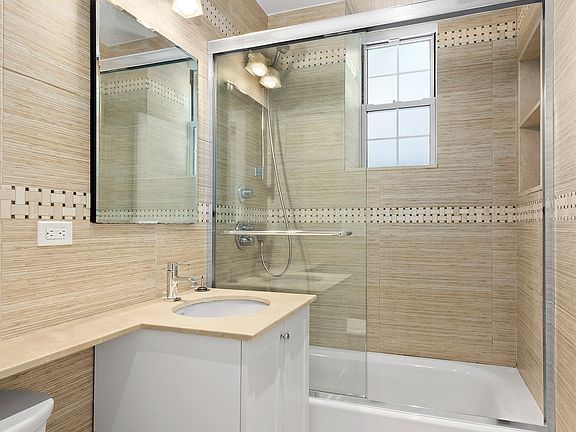 5th image of 6049 Huxley Ave #3