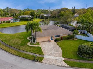 7611 Cumberland Rd, Seminole, FL 33777