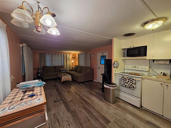4th image of 7400 46th Ave N Lot 118