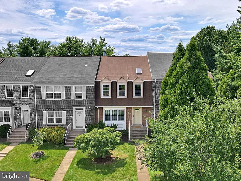 3946 Rosebay Ct — Photo 43
