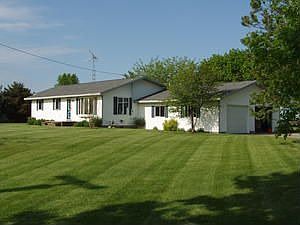 2nd image of 2917 N Thomas Rd