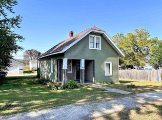 1013 S Beaumont Rd, Prairie Du Chien, WI 53821