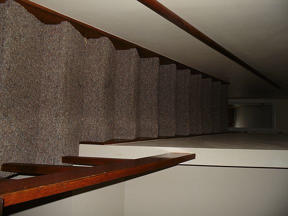 4th image of 213 Woodland Cir