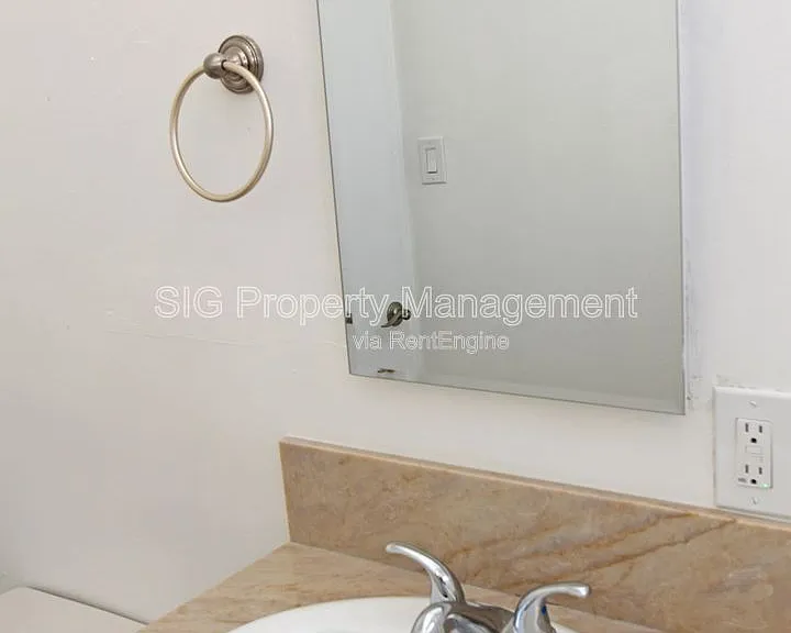 5637 Strohm Ave #1 — Photo 12